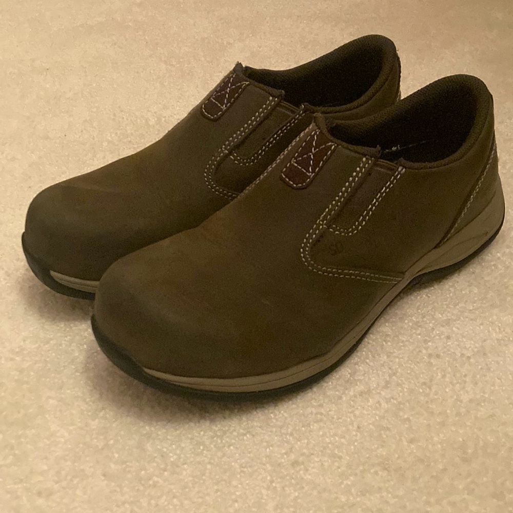 Red Wing Steel-Toed Shoes Size 7.5